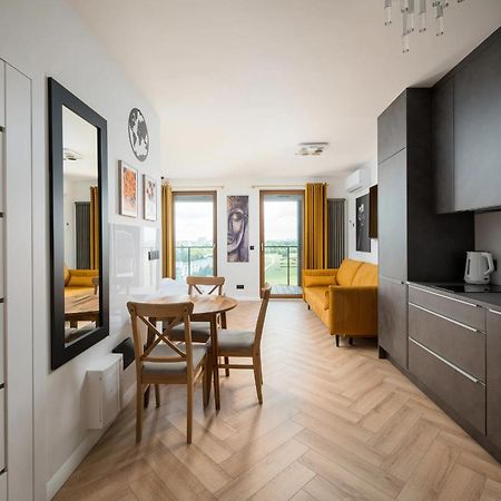 Premium Studio Klobucka Airport Varşovia Exterior foto