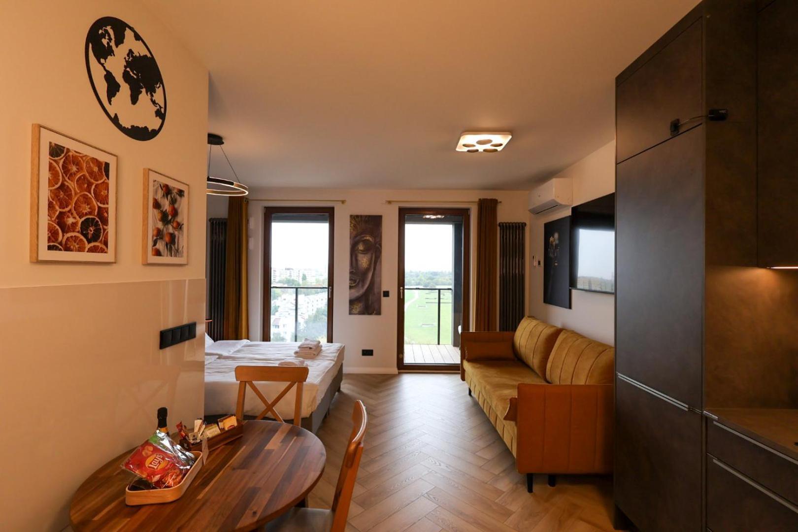 Premium Studio Klobucka Airport Varşovia Exterior foto
